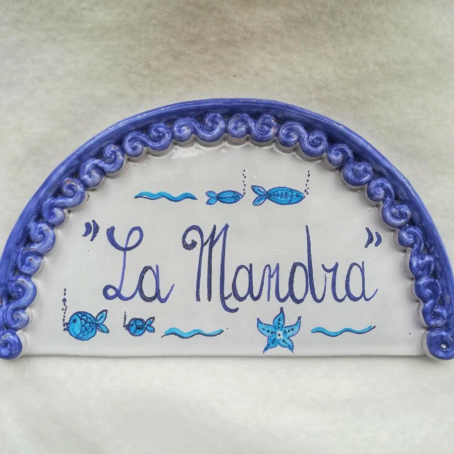La Mandra, Cottage Tra Gli Ulivi Vico Equense Buitenkant foto